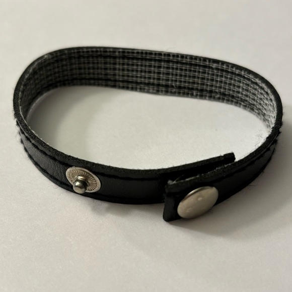 CLAIRE’S Black Faux Leather Button-On Bracelet - Picture 3 of 3